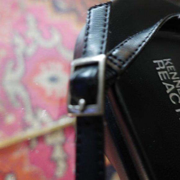 NWOB) Kenneth Cole Reaction Black Woven Leather Comfort Thong Sandal 9M - Picture 11 of 12